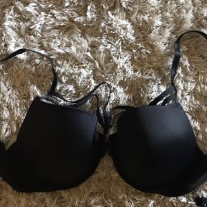 38D bra